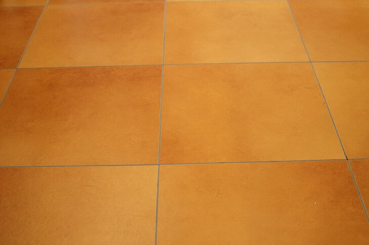 洗面所の床の張り替えにおすすめの床材やリフォームの費用相場を紹介 Logrenove ログリノベ